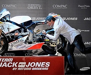Антонио Бандерас посвятит себя мотопроекту «Jack Jones» (фото)