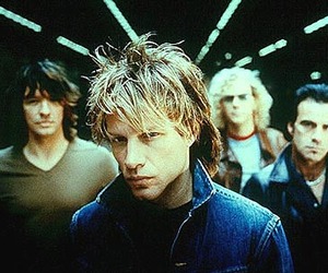 Bon Jovi выпускают сборник лучших хитов
