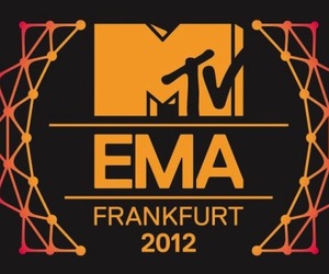 Дима Билан и Рианна уступили китайскому исполнителю в борьбе за награду «MTV EMA 2012»