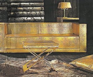 Филипп Киркоров в кризис покупает золотую мебель