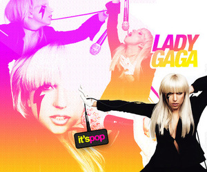 Lady GaGa завоевала три награды MTV