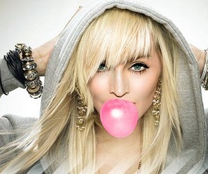 Мадонна собирается летом выступить с концертом в Киеве