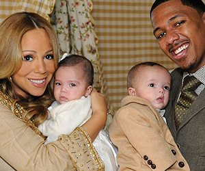 Mariah Carey сняла в рождественском клипе своих малышей (2 видео)