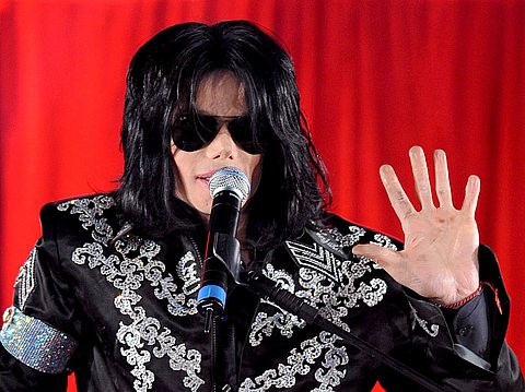 Michael Jackson дорогой даже после смерти