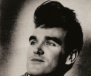 Морісі (Morrissey) знову вирішив взятися за перо