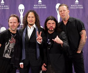 На днях группа «Metallica» выпустила мини альбом под названием «Beyond Magnetic»