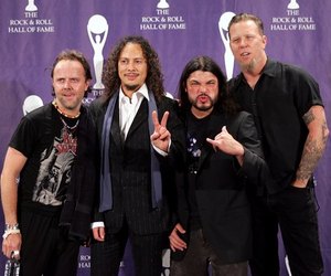 Осенью «Metallica» начинает работу над новым альбомом