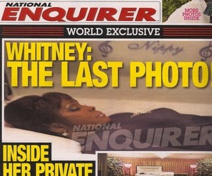 Подробности похорон и последние снимки Уитни Хьюстон, включая сделанный тайно в похоронном доме (фоторепортаж)