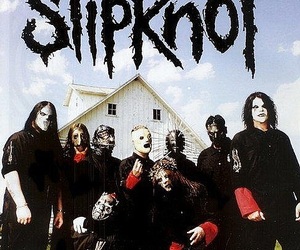 Slipknot сняли свои сценические маски (фото)