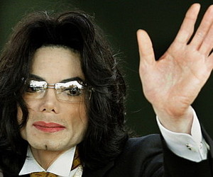 Совращенный Майклом Джексоном мальчик признался во лжи