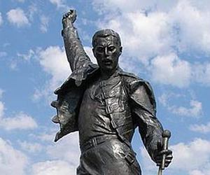 В Лондоне установят памятник Фредди Меркьюри